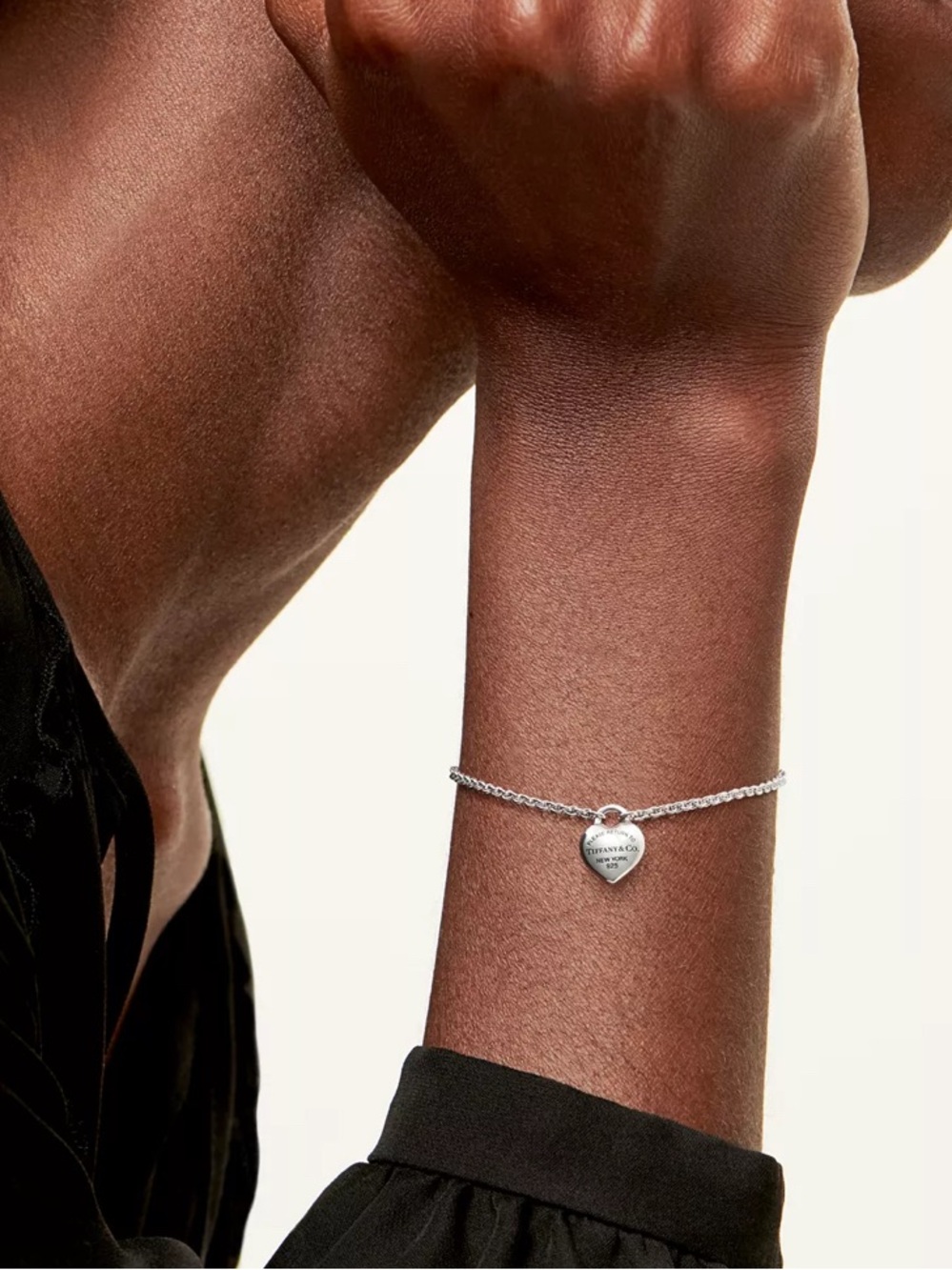 Tiffany & Co. Polished Silver Heart Tag Chain Bracelet - Silver - Picture 3 of 5